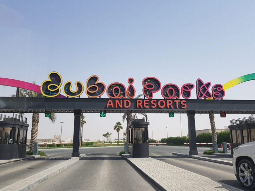 Dubai parks and resorts