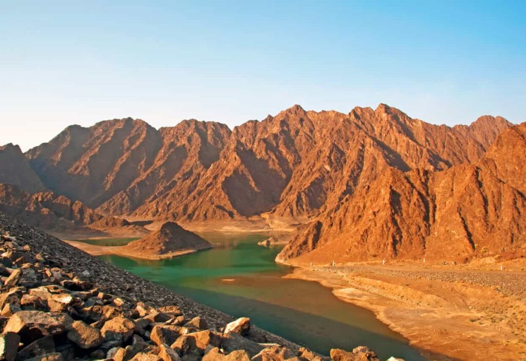 hatta lake