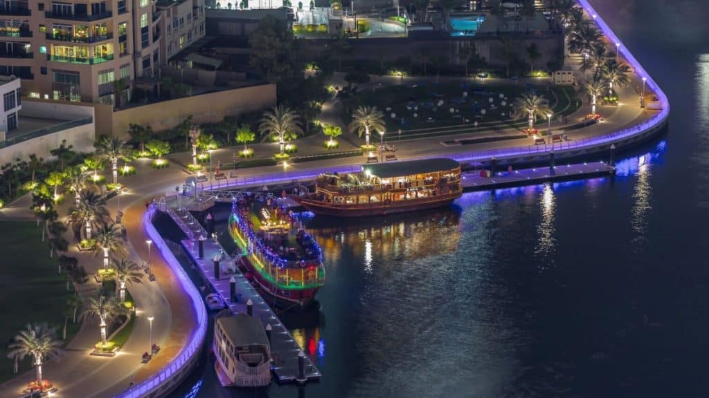 dhow cruise Dubai