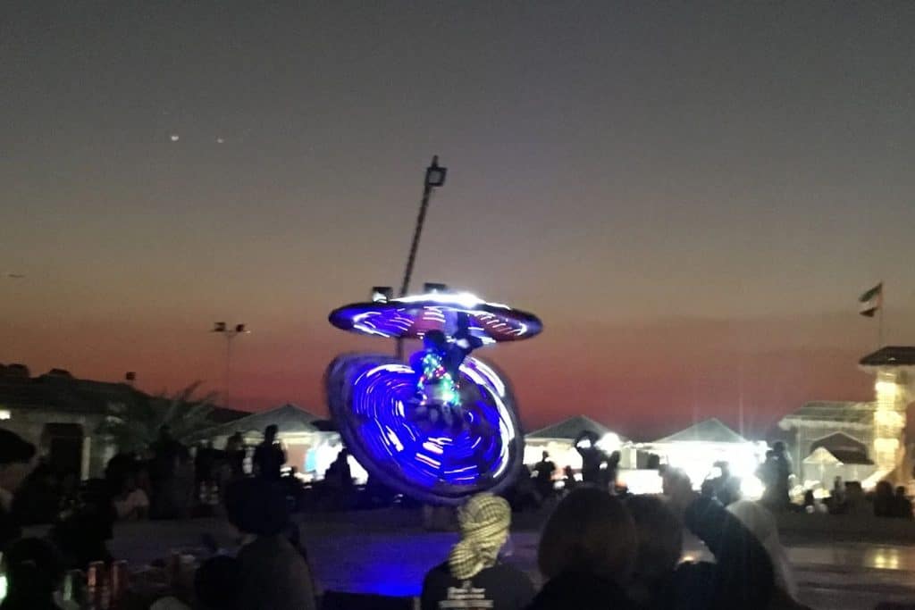 LED Tanoura dance