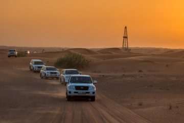 desert safari dune bashing in Dubai